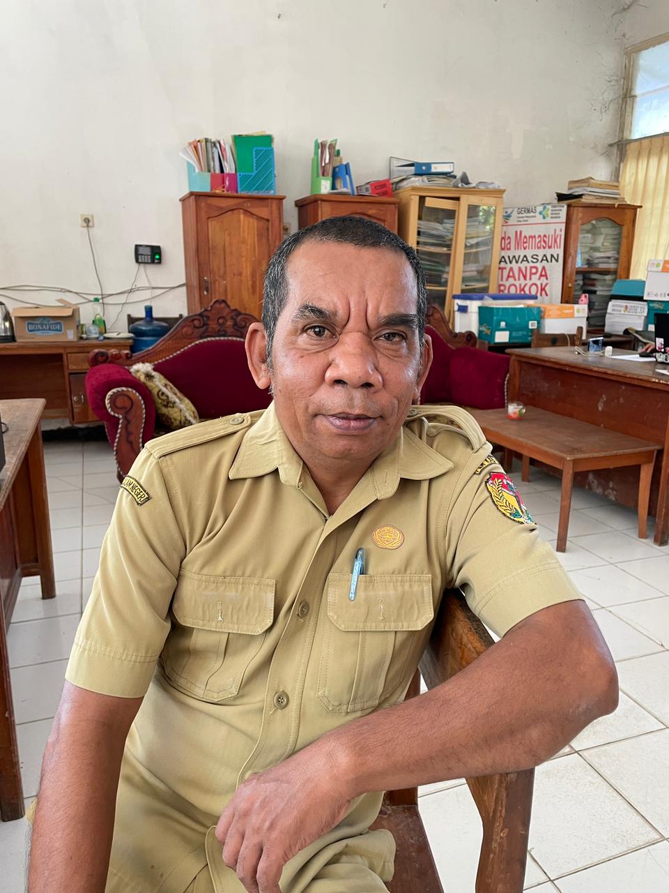Leonardus Mali Mau, S.IP
